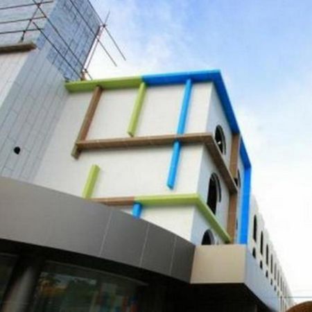 Hotel Papa Bangkok Siriraj المظهر الخارجي الصورة